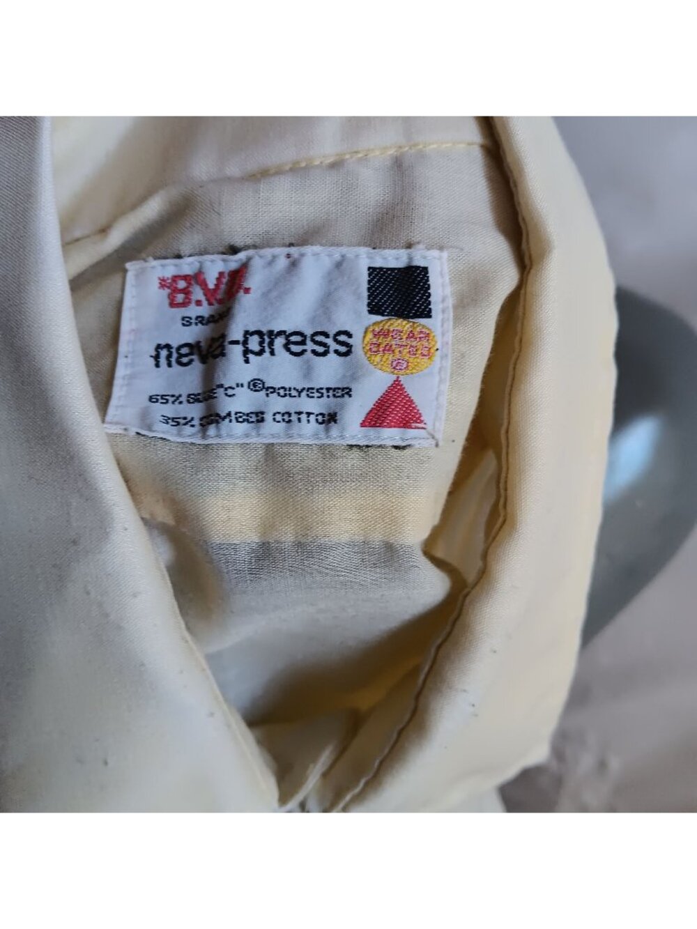 True Vintage Small Shirt B.V.D. Neva-Press Short Sleeve 70s Dacron Combed Cotton